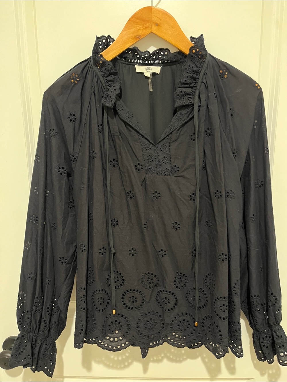 Entro Lined Eyelet Peasant Blouse - Black